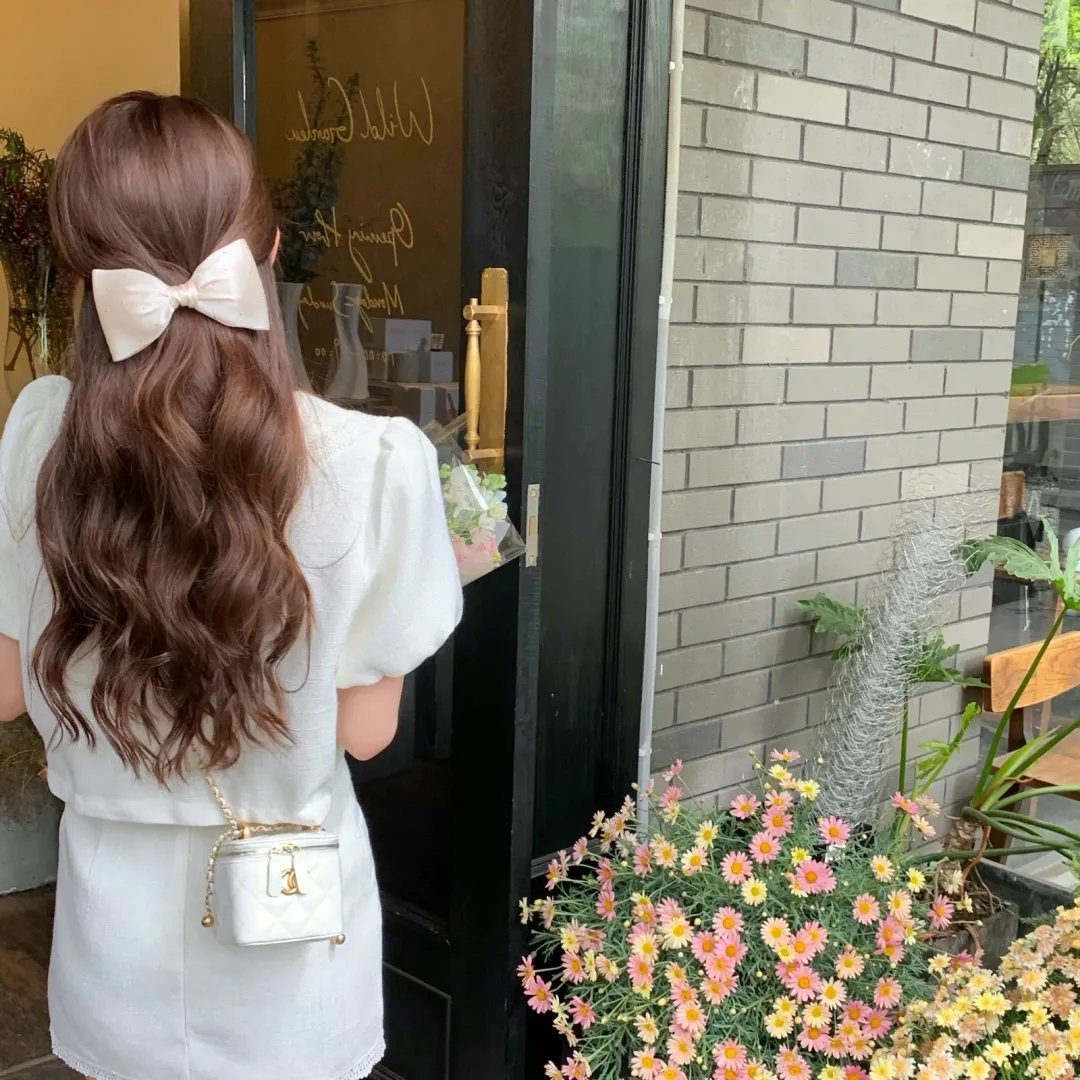 我不想说这个封面