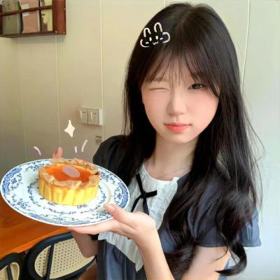黎明的女儿封面